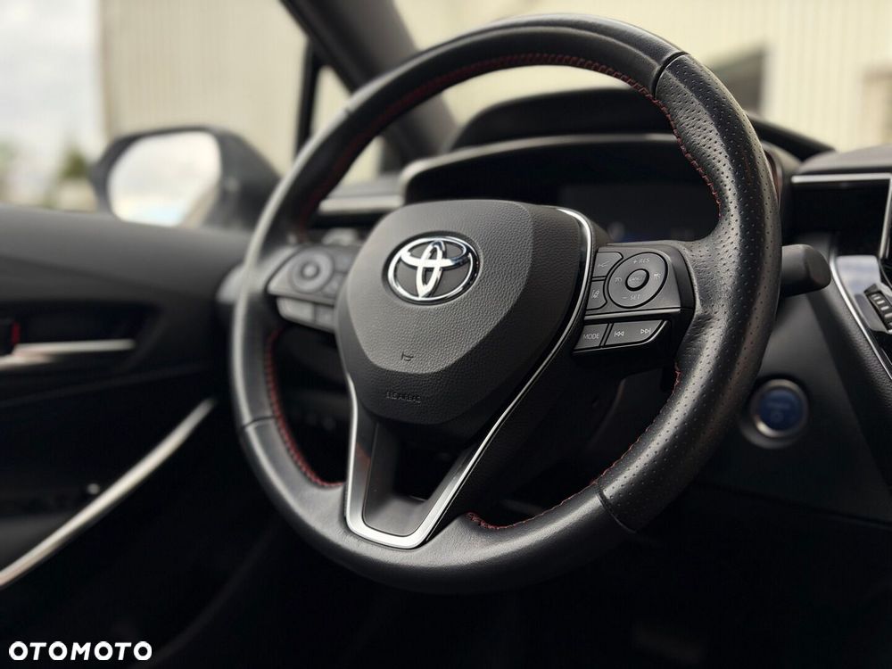 Toyota Corolla 2.0 Hybrid GR Sport - 18
