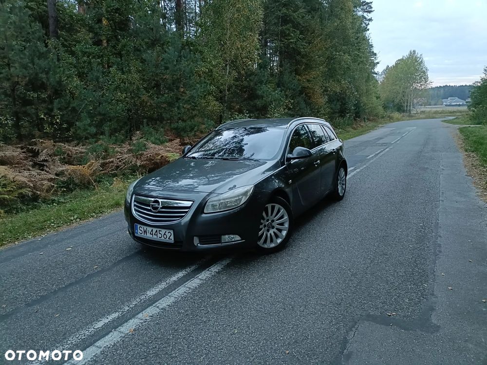 Opel Insignia - 25