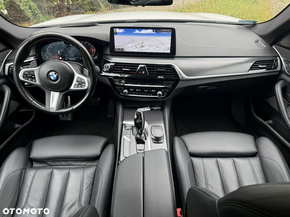 BMW Seria 5 530i xDrive M Sport sport - 7