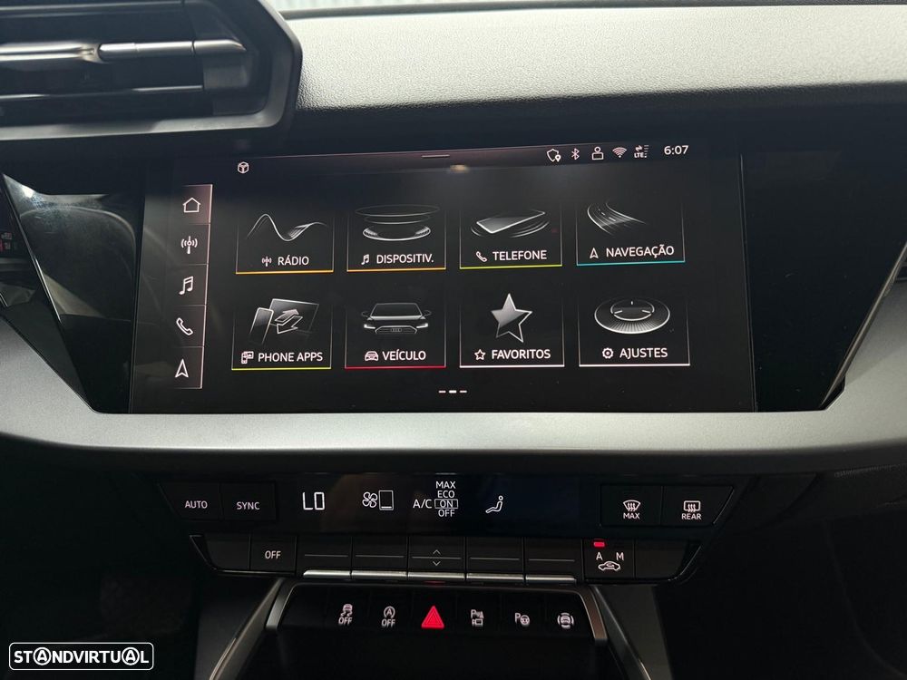 Audi A3 Limousine 30 TFSI S tronic - 12
