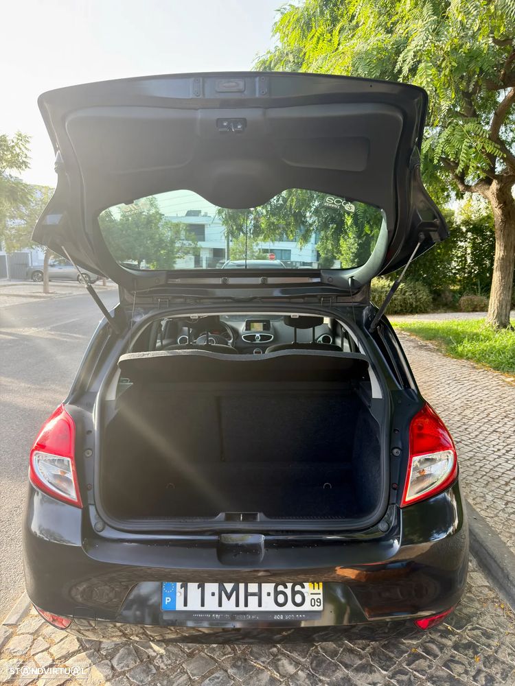 Renault Clio 1.2 TCE Dynamique S - 12