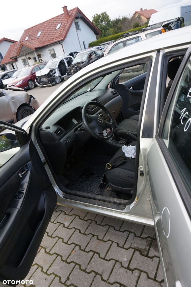 TOYOTA COROLLA E12 LIFT 5D HB 2005 1C0 1.4 D4D 1ND-TV 90KM C53 SREBRNY na części - 13