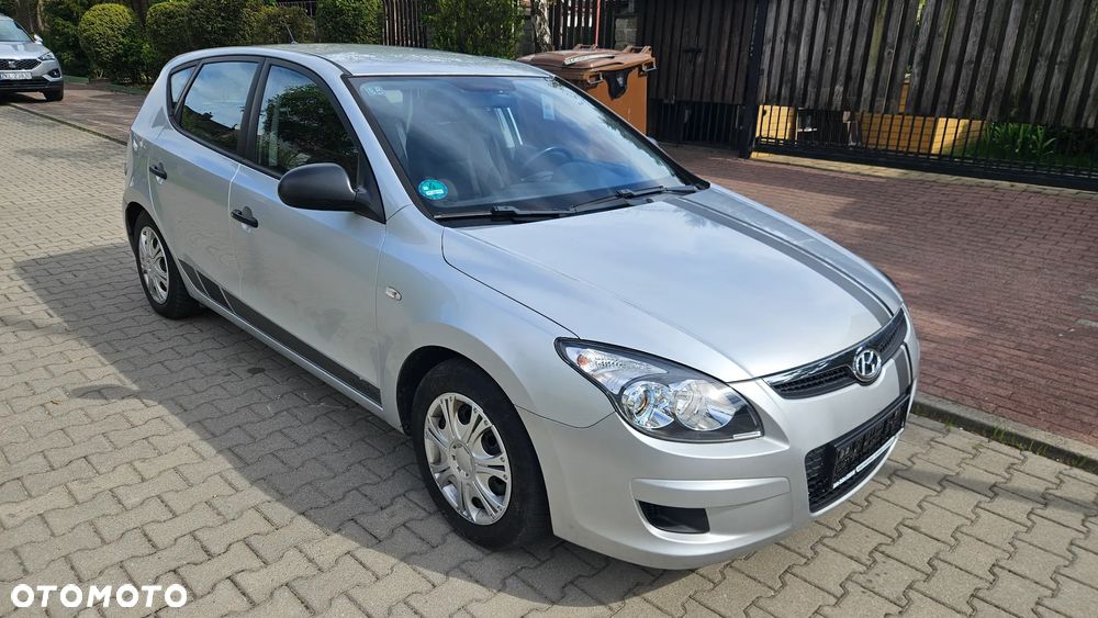 Hyundai i30 1.4 Comfort - 10