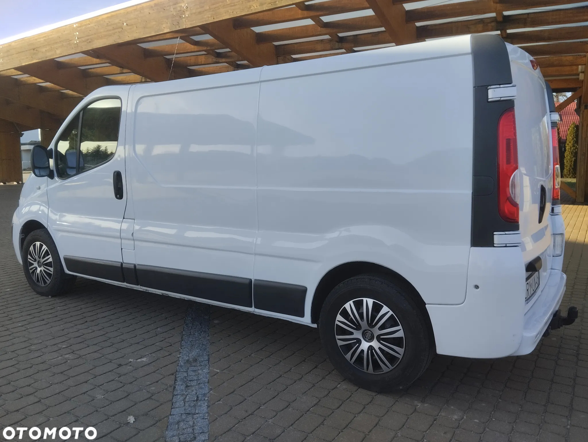 Renault Trafic 2.0 115 KM !!! L2 H1 Długi TYLKO 171 tys.km !!!KLIMA ! SPROWADZONY/ZAREJESTROWANY !!! Nie Vivaro - 10