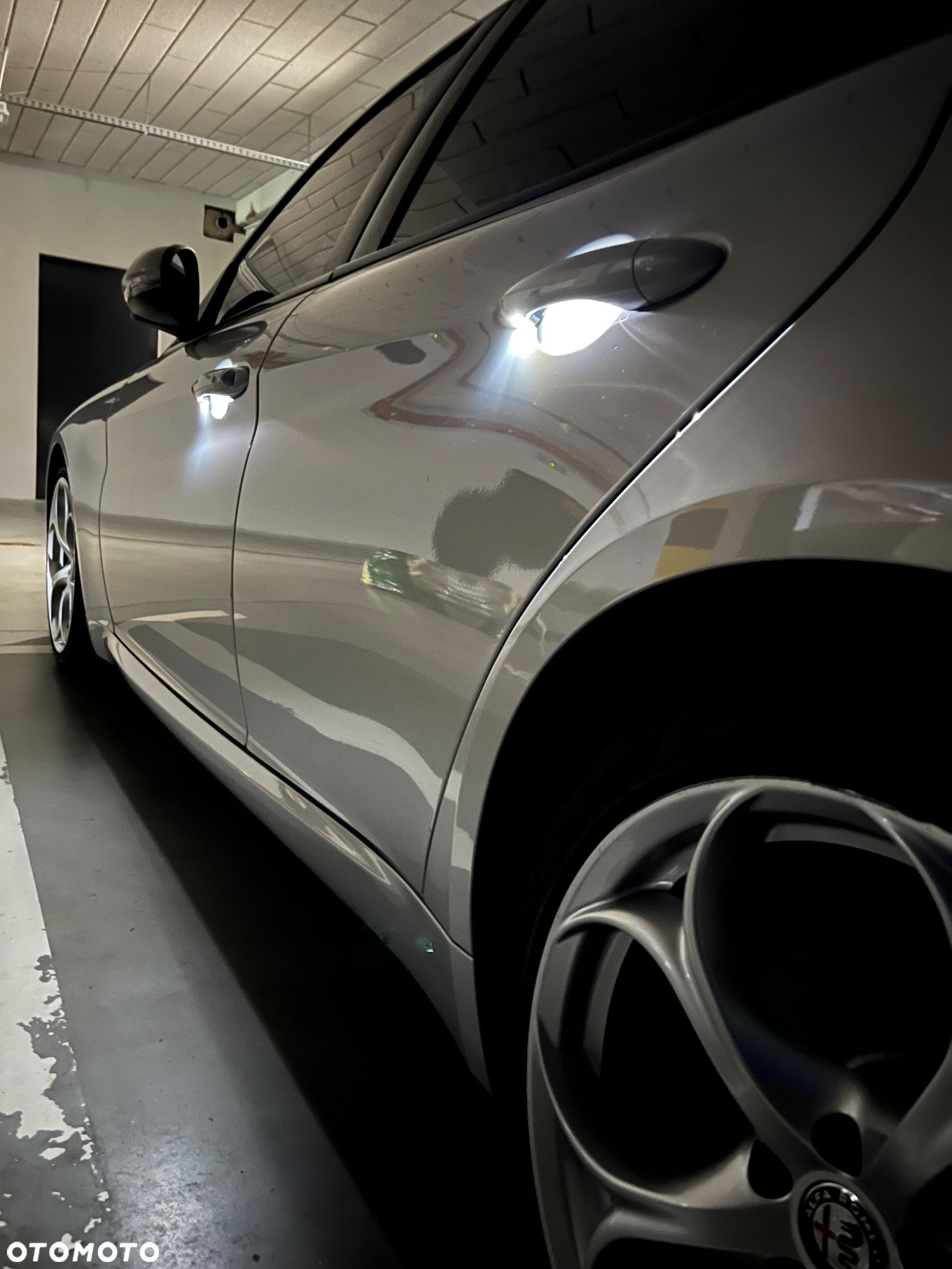 Alfa Romeo Giulia 2.0 Turbo 16V AT8 Veloce Ti - 34