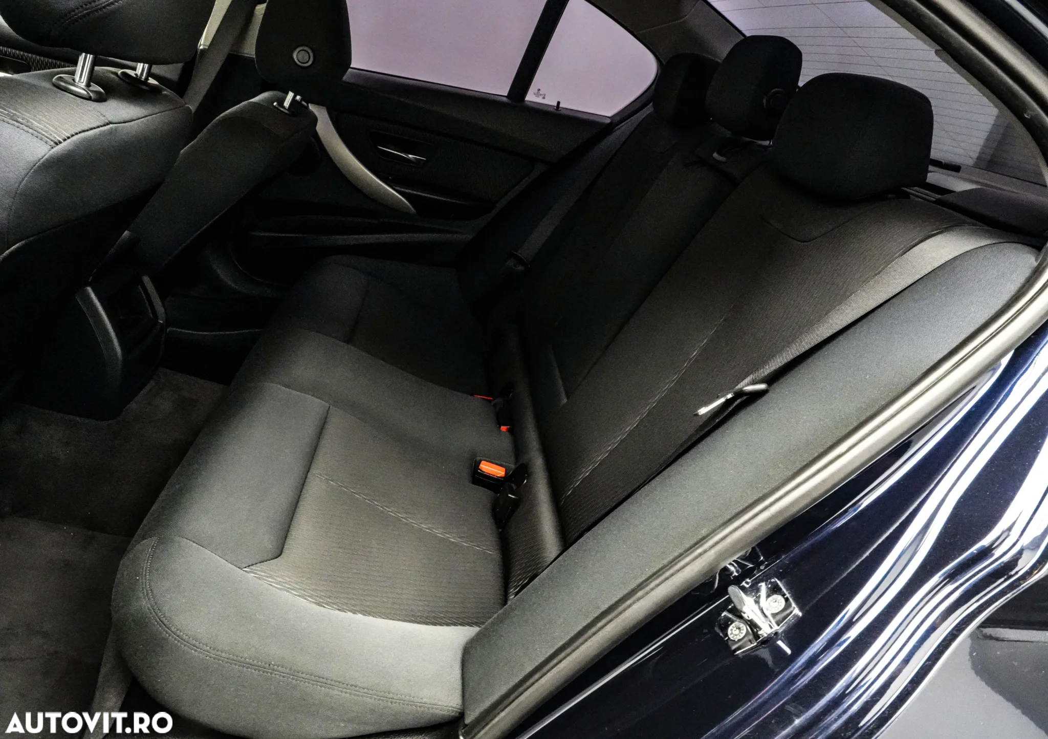 BMW Seria 3 - 13