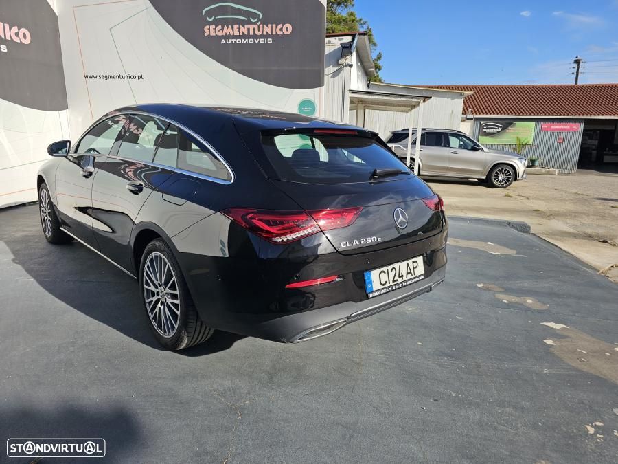 Mercedes-Benz CLA 250 e 8G-DCT Progressive - 12