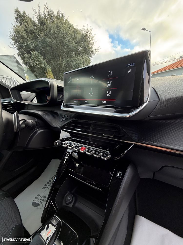 Peugeot 2008 1.5 BlueHDi Allure Pack EAT8 - 12