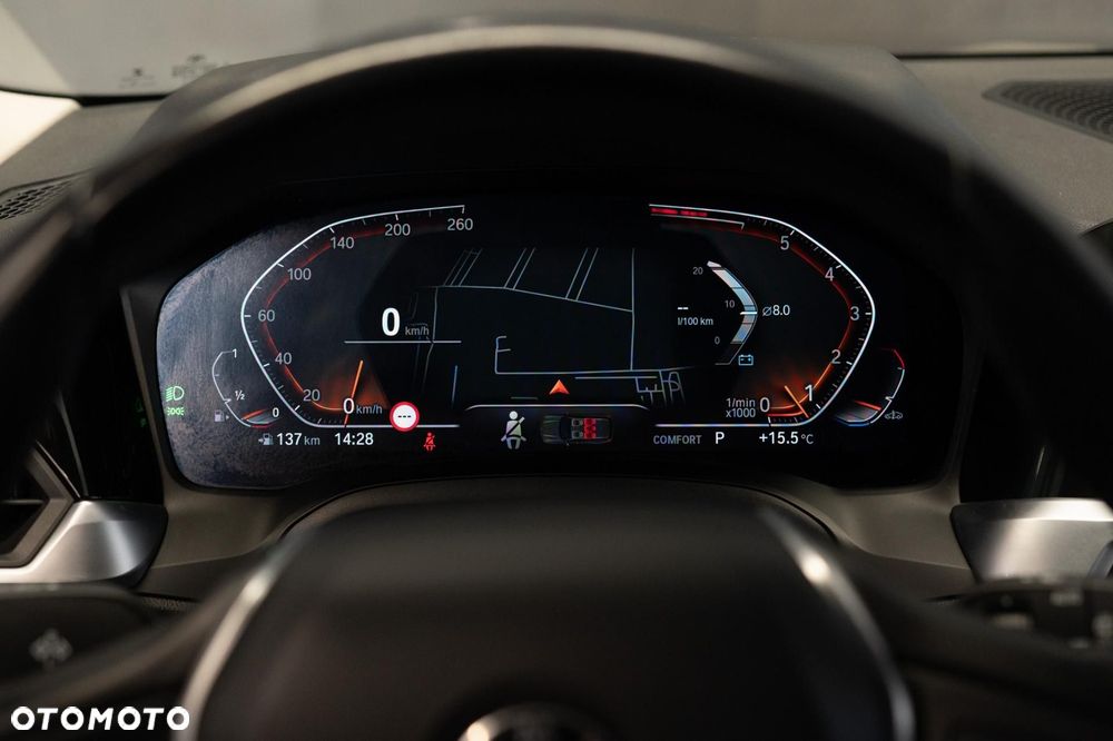 BMW Seria 3 320i Sport Line - 17