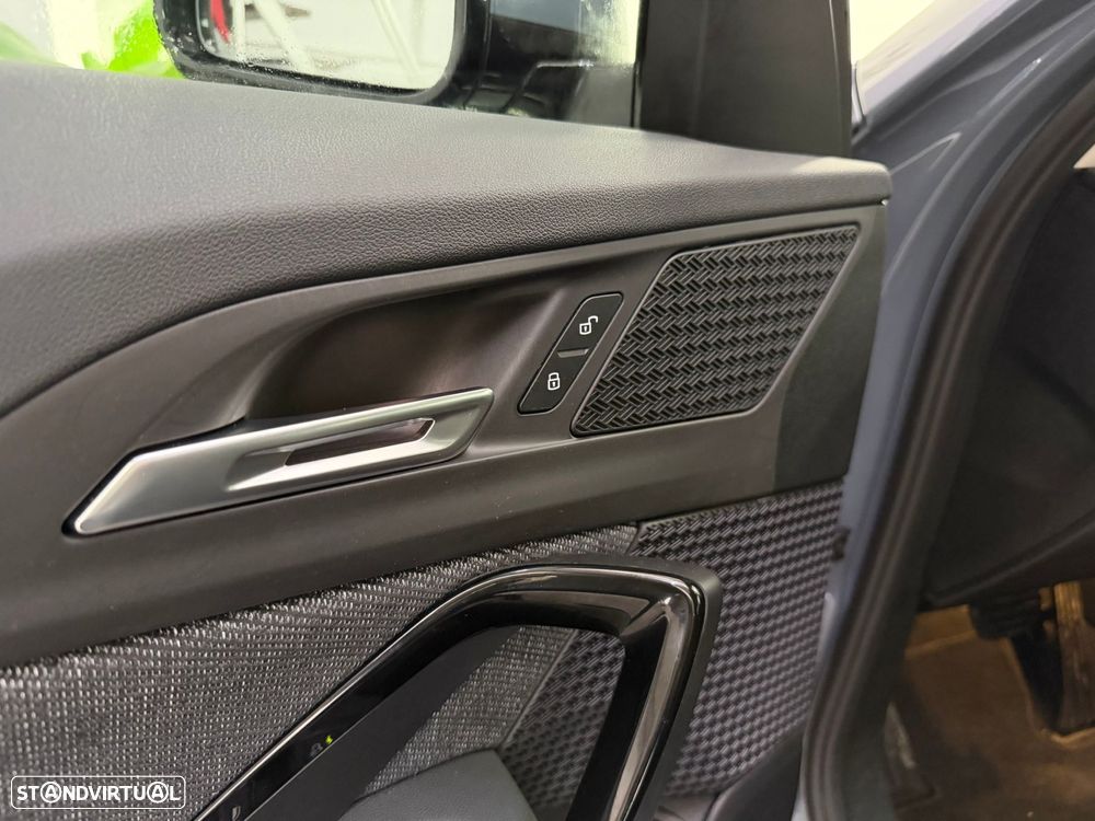 BMW X1 xDrive25e xLine - 17