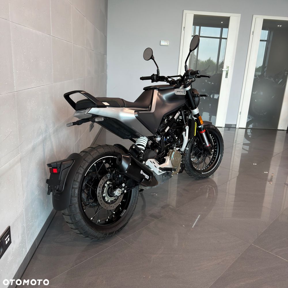 Husqvarna Svartpilen - 3