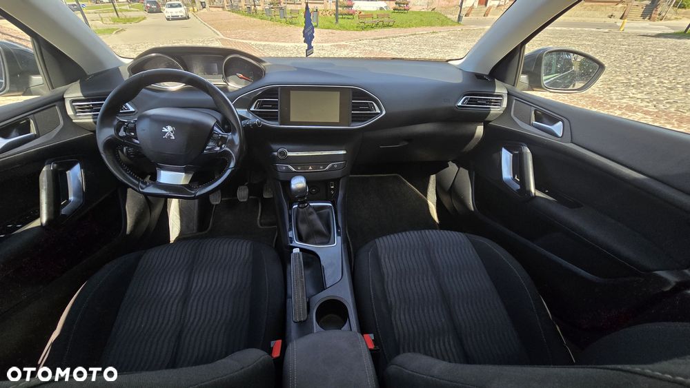 Peugeot 308 - 5
