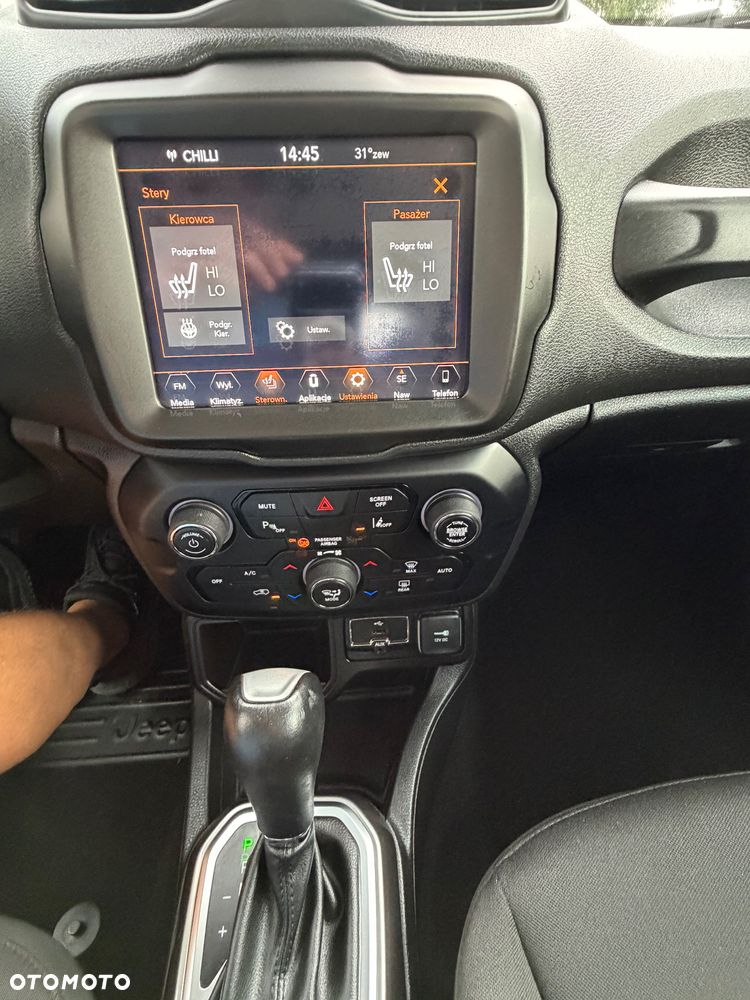 Jeep Renegade - 26