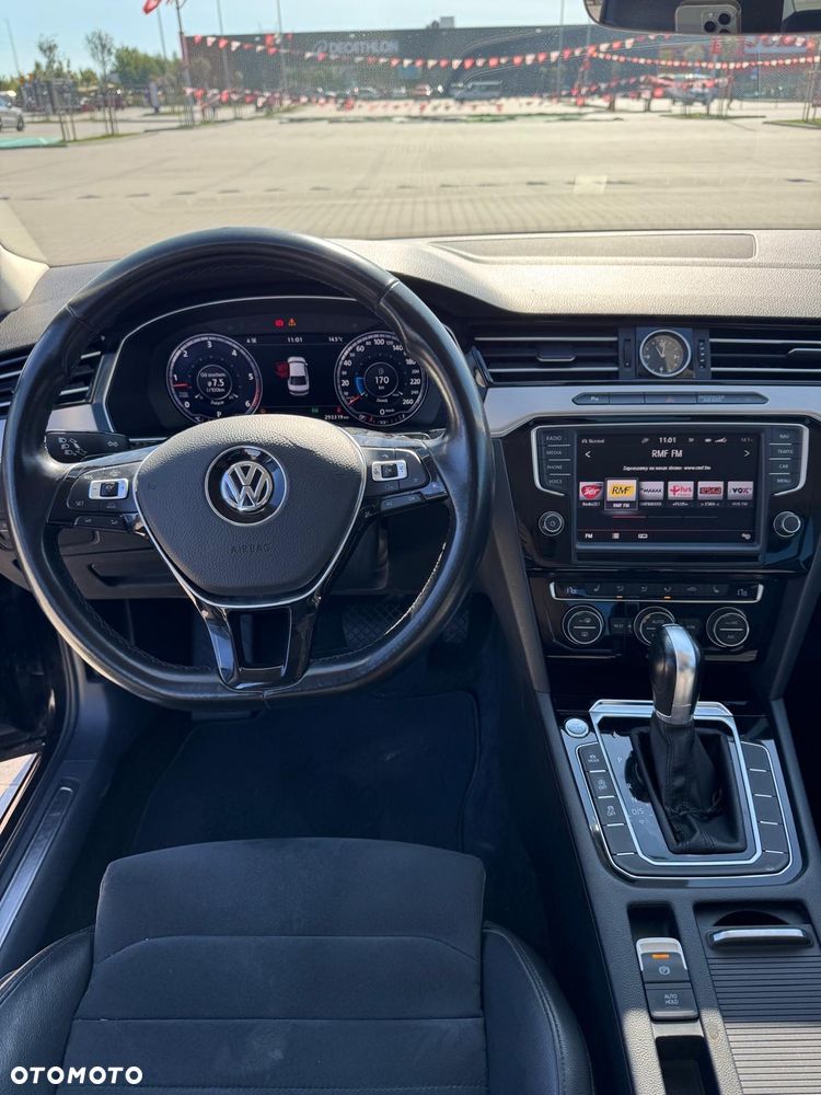 Volkswagen Passat 2.0 TDI BMT Highline DSG - 9