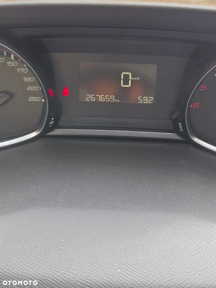 Peugeot 308 BlueHDi 120 Stop & Start Active - 8