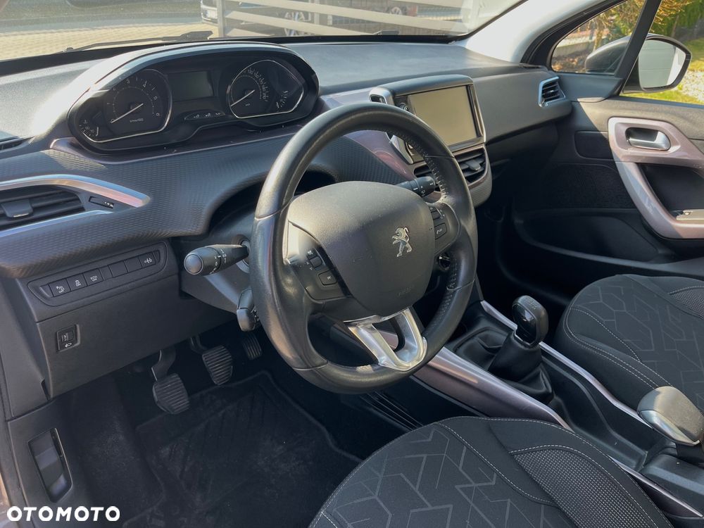 Peugeot 2008 e-HDi FAP 92 STOP & START Allure - 11