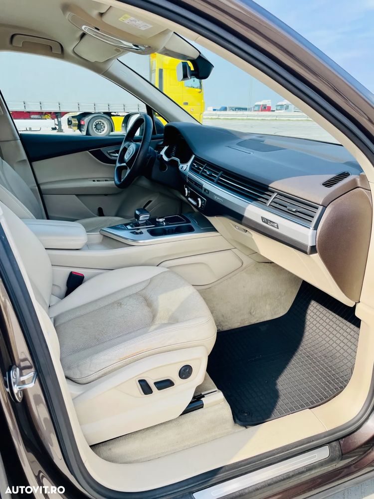 Audi Q7 3.0 TDI Quattro Tiptronic - 9