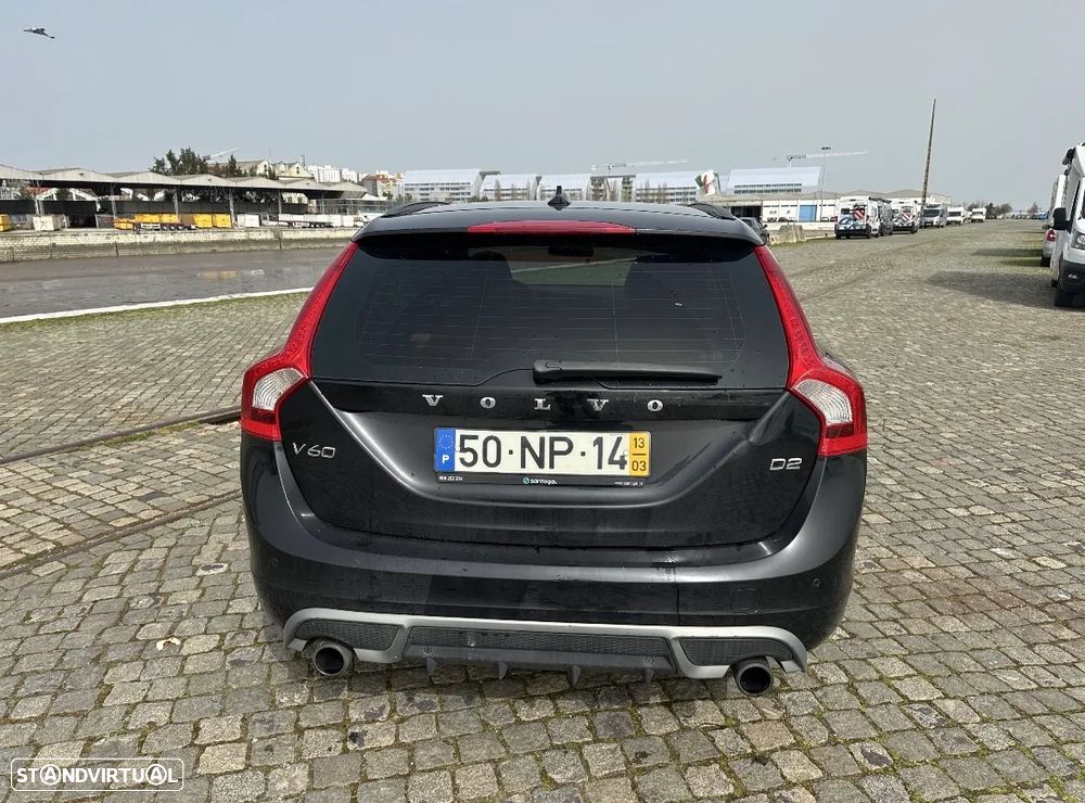 Volvo V60 1.6 D2 R-Design - 5