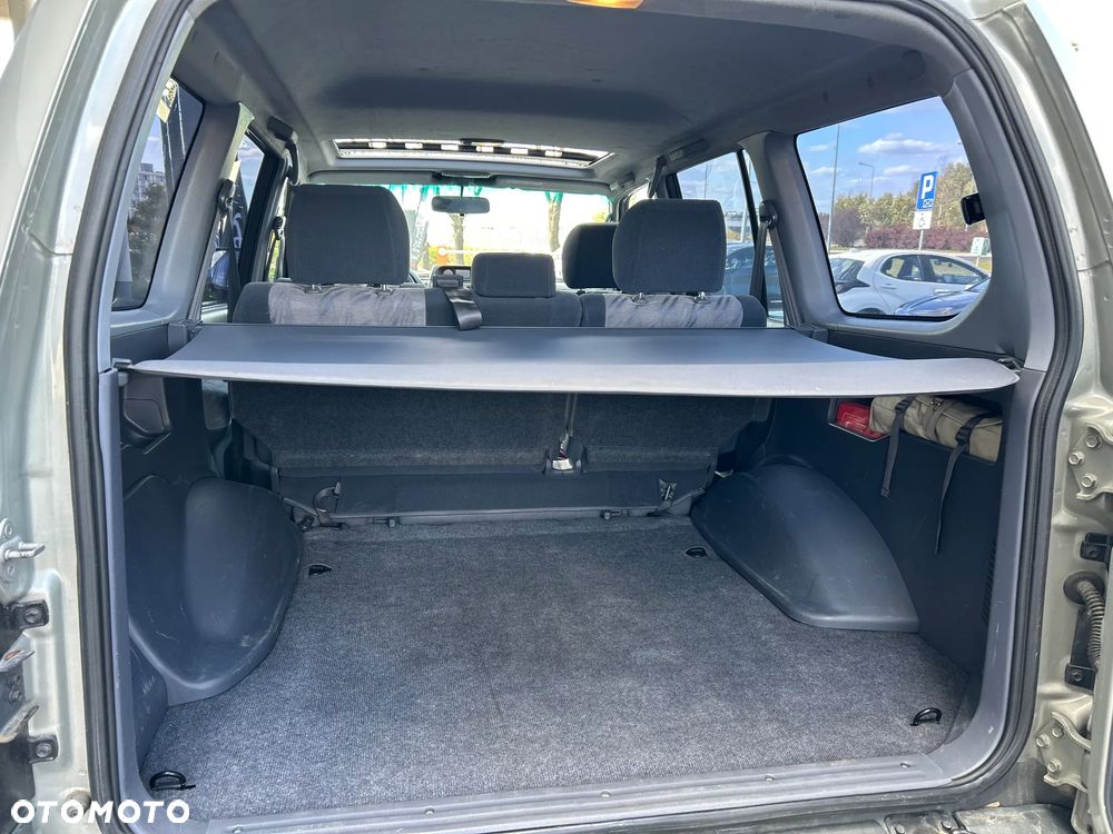 Toyota Land Cruiser Prado 90 3.0 D4D - 23