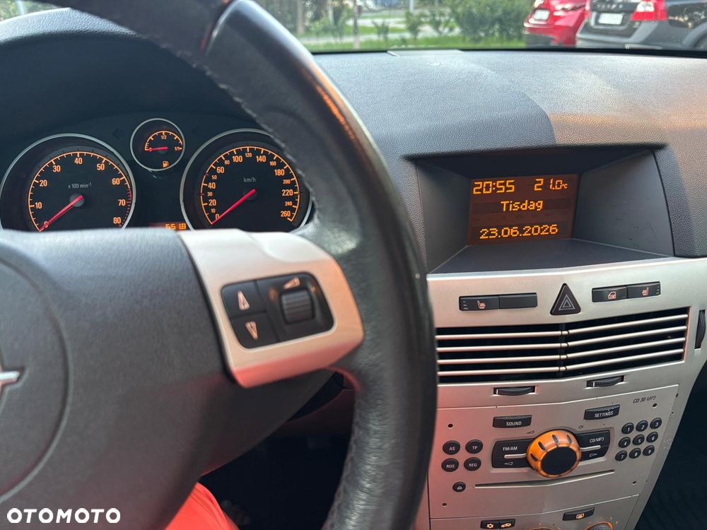 Opel Astra 1.6 Cosmo - 4