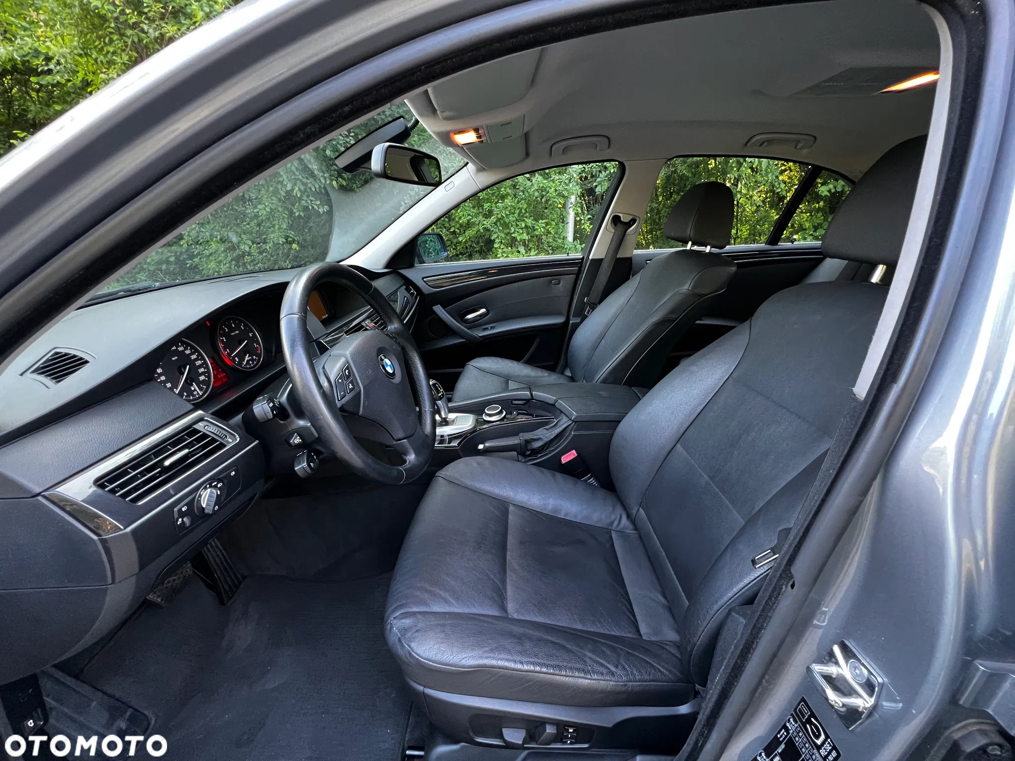 BMW Seria 5 525i - 9
