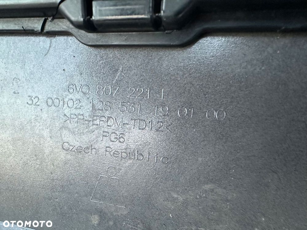 zderzak przód przedni skoda fabia iii 3 6v0 lift 2018- 6v0807221f kompletny - 8