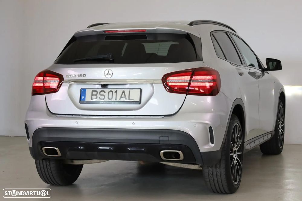 Mercedes-Benz GLA 180 Edition 1 - 11