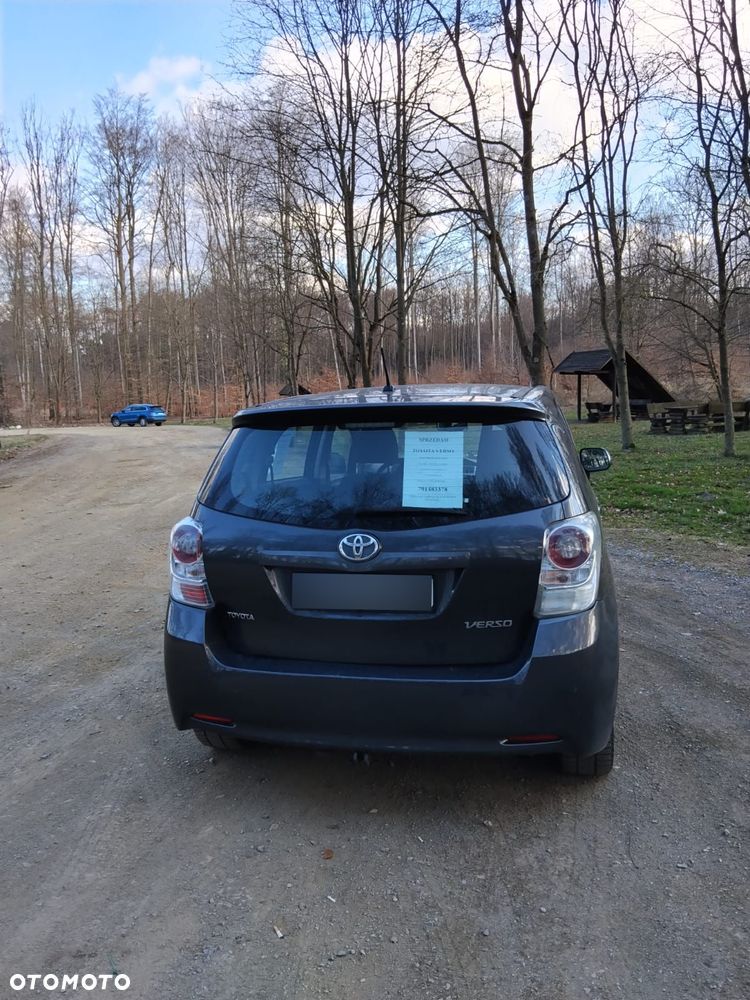 Toyota Verso 2.0 D-4D 2010 7os - 5