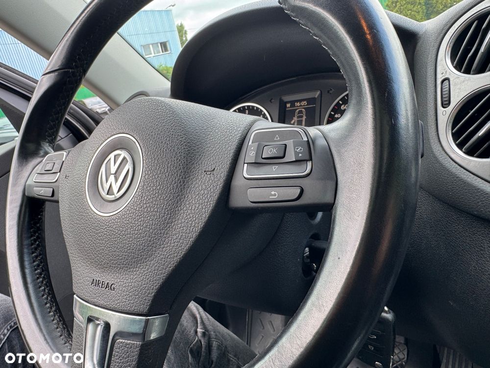 Volkswagen Tiguan 2.0 TDI DPF 4Motion BlueMotion Technology Track & Field - 19