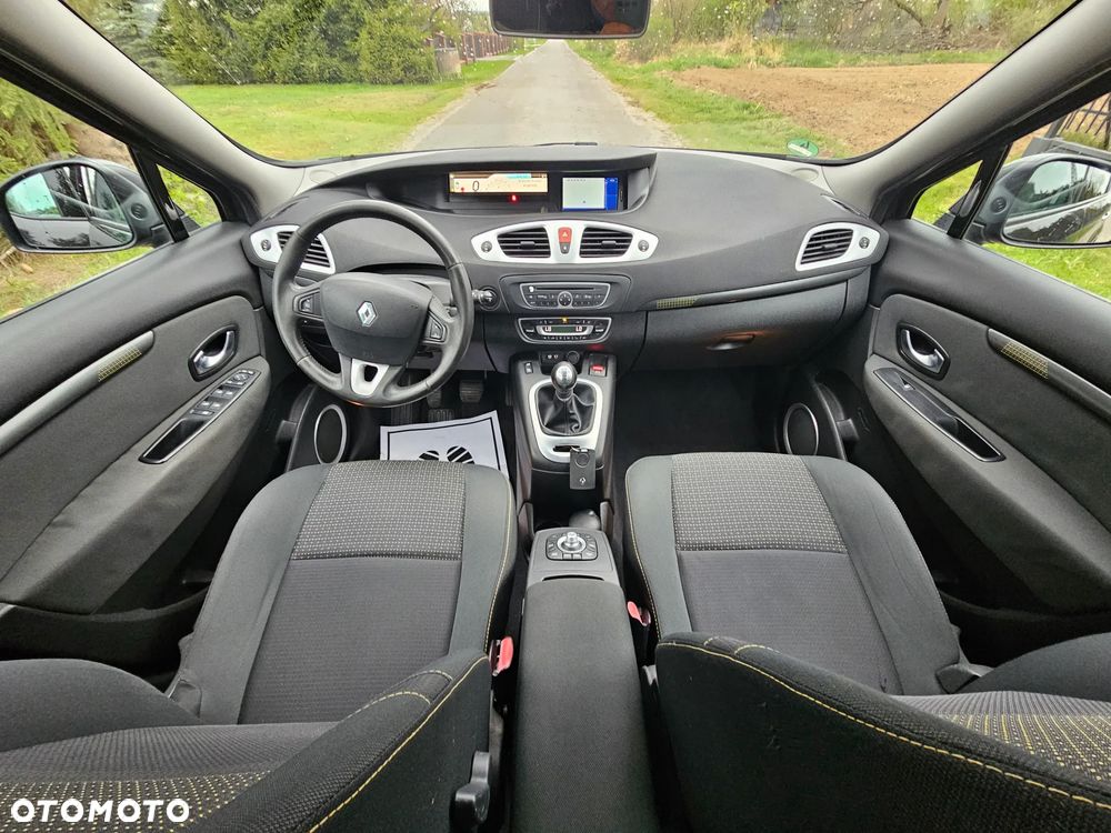 Renault Scenic 1.6 16V 110 TomTom Edition - 6