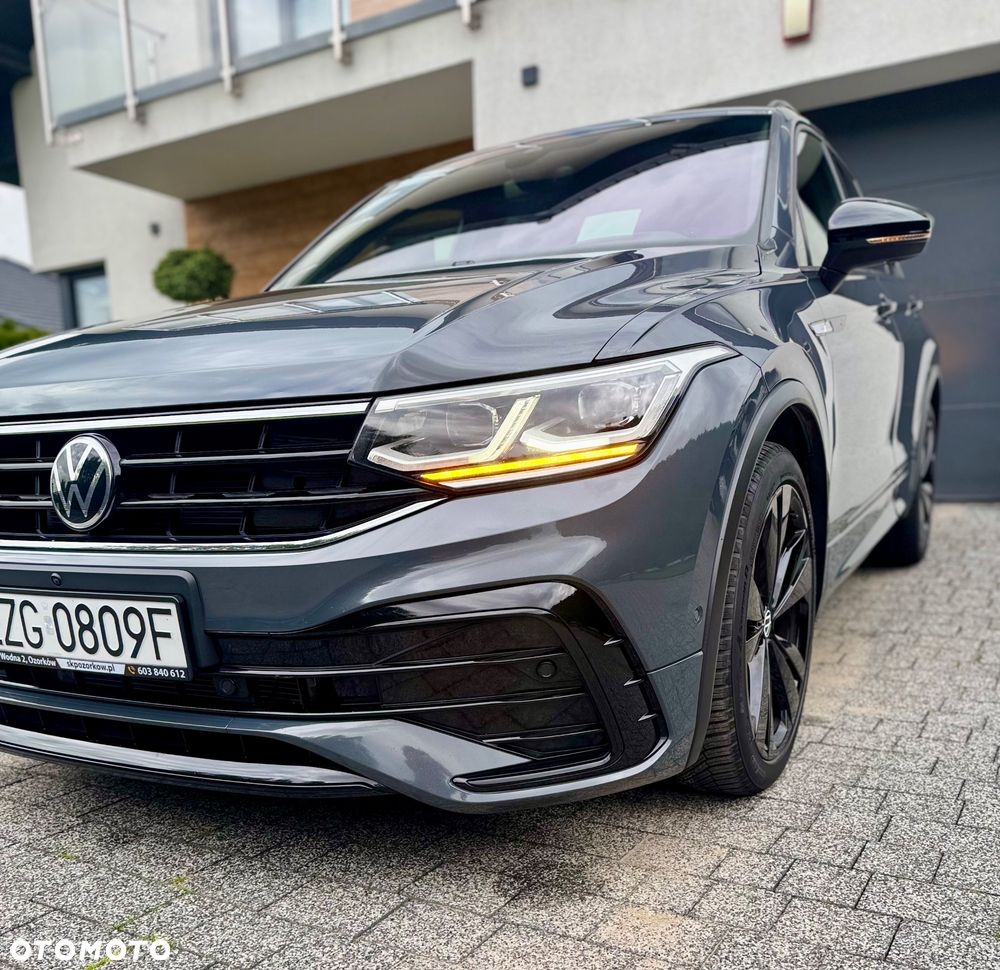 Volkswagen Tiguan 2.0 TDI SCR 4MotION DSG R-Line - 8