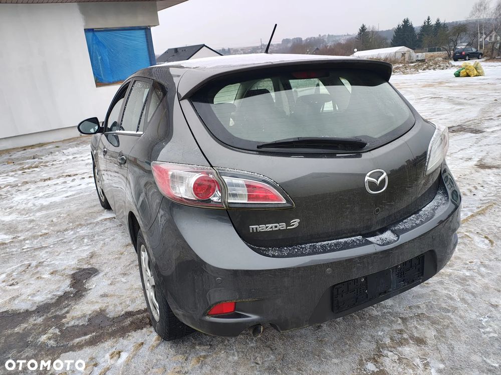 Mazda 3 - 9