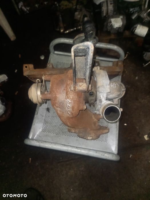 Turbosprężarka 2.2 hdi 607 c8 807 kompletna sprawna  4hw