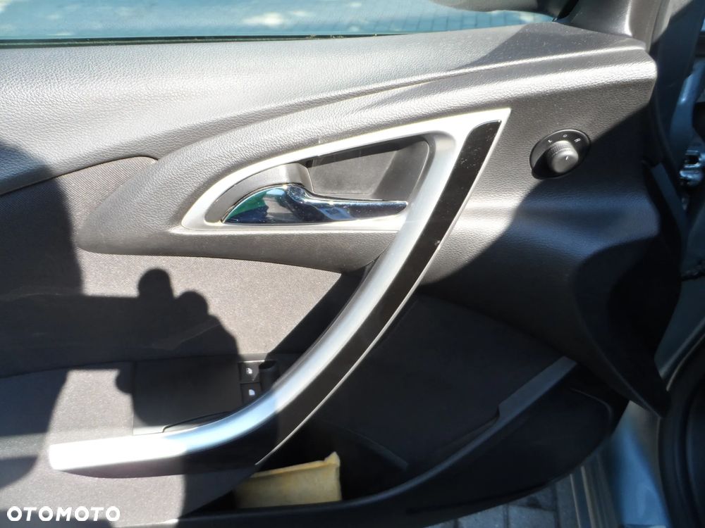 Opel Astra 1.4 T Active - 29