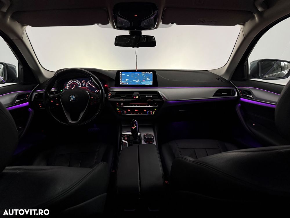 BMW Seria 5 520d xDrive Aut. - 13