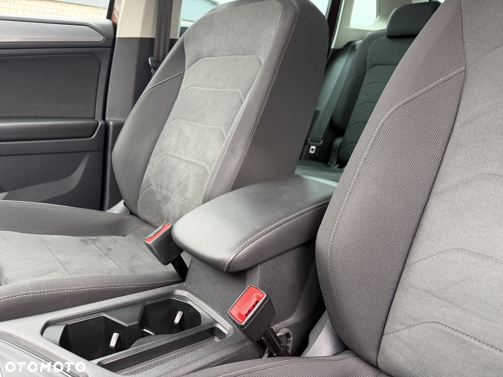 Volkswagen Tiguan - 28