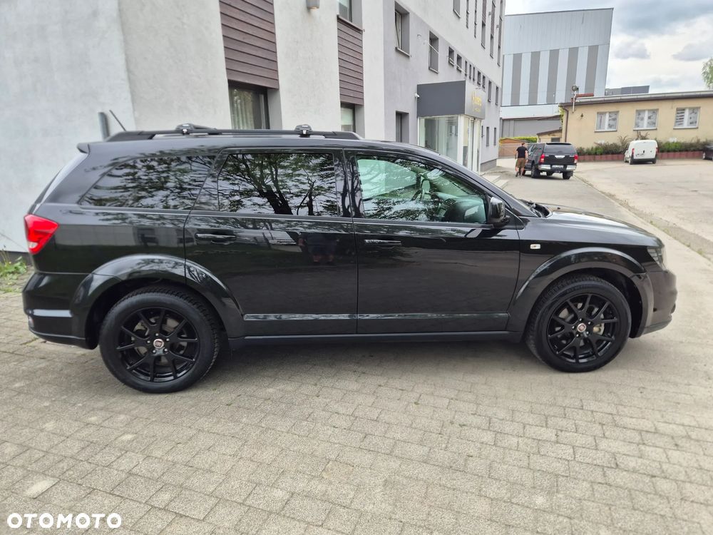 Fiat Freemont 2.0 Multijet 16V DPF Automatik Allrad Black Code - 4