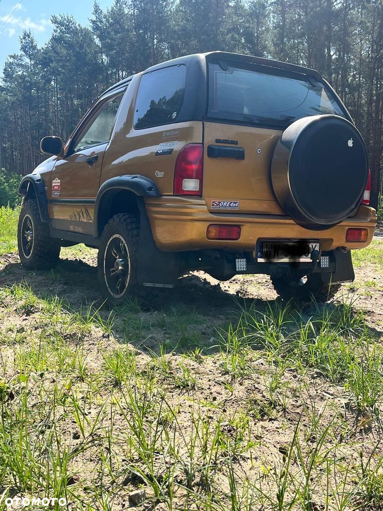 Suzuki Grand Vitara 2.0 - 5