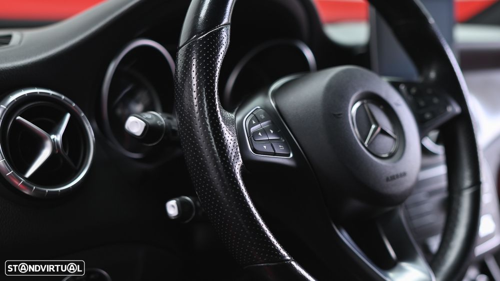 Mercedes-Benz CLA 200 d Shooting Brake Urban Aut. - 51