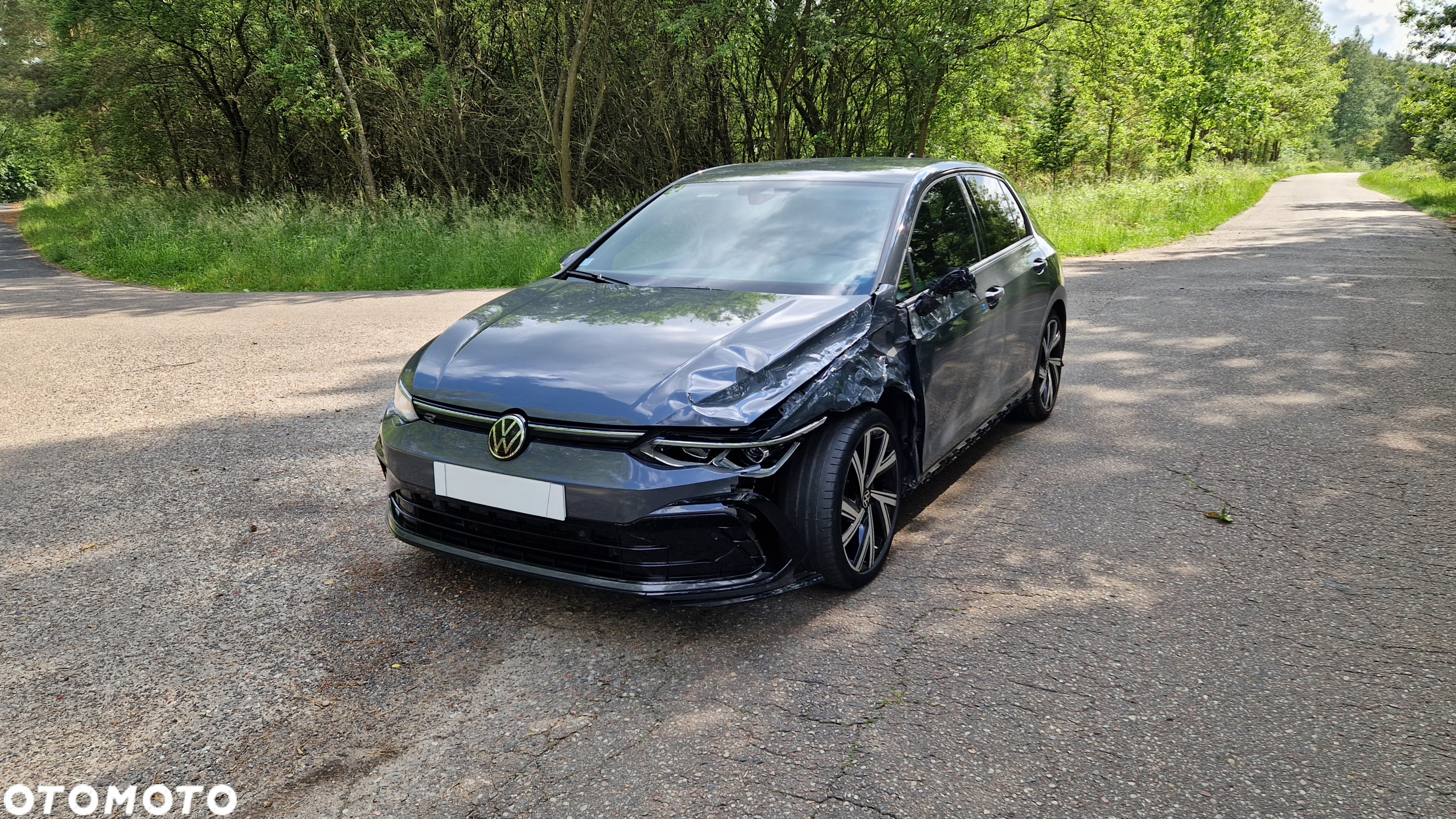 Volkswagen Golf VIII 2.0 TDI R-Line DSG - 27