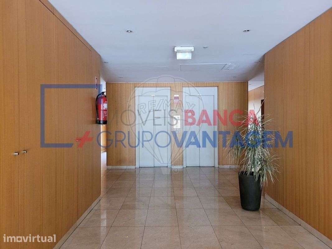 Apartamento T5 para venda - Grande imagem: 3/6