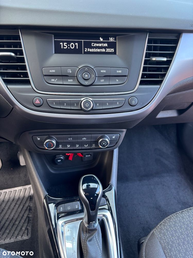 Opel Crossland - 12
