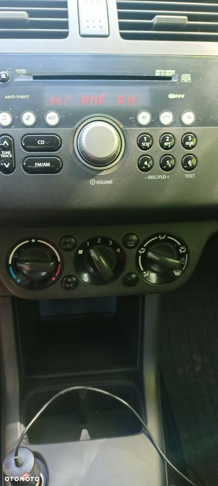 Suzuki Swift - 7