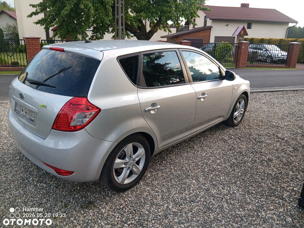 Kia Ceed 1.6 CRDi LX - 4