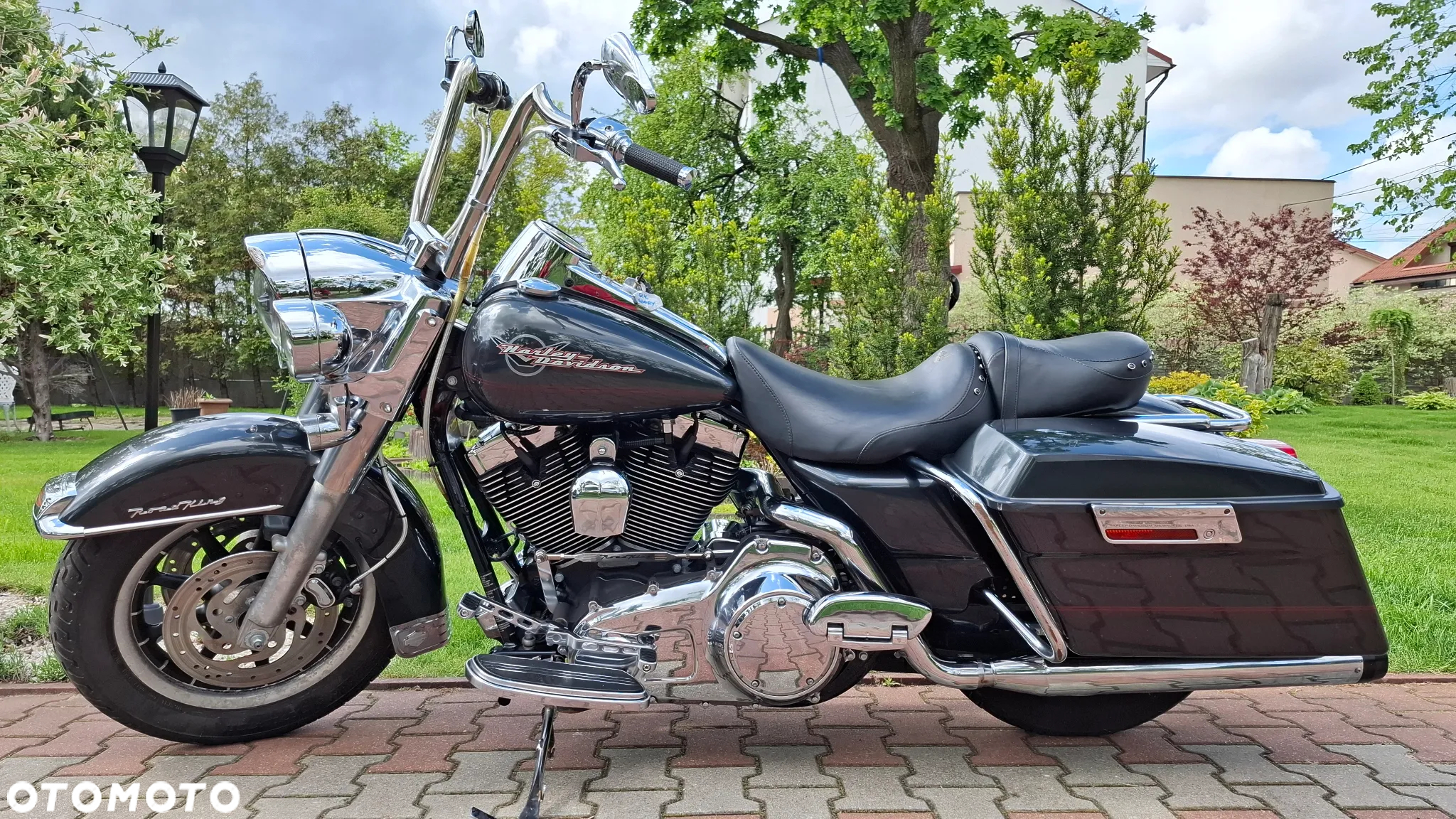 Harley-Davidson Touring Road King - 2