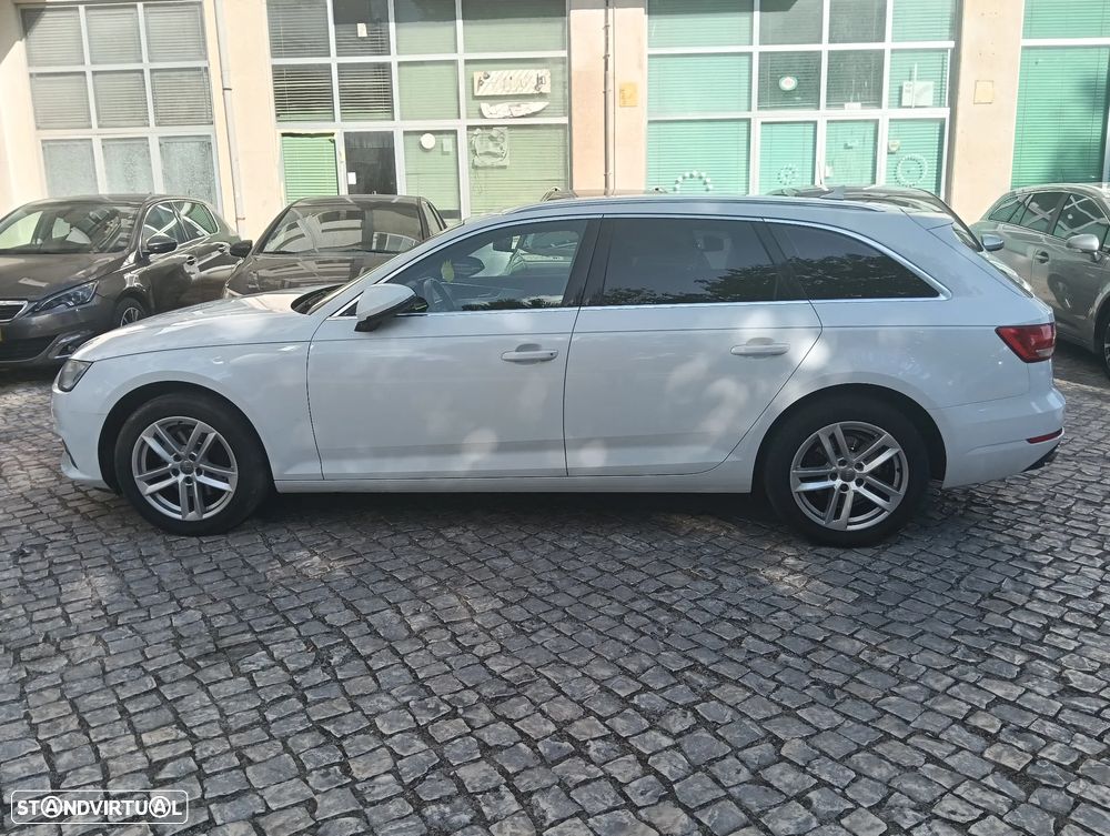 Audi A4 Avant 2.0 TDI Design S tronic - 14