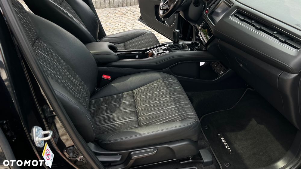 Honda HR-V 1.5 i-VTEC Executive - 23