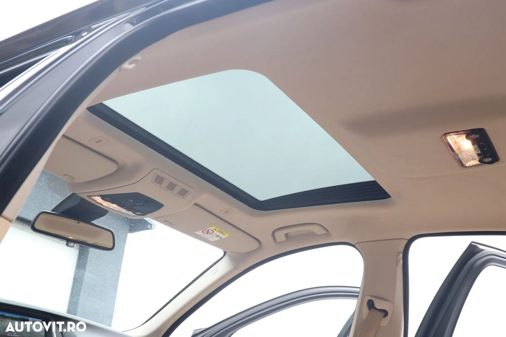 BMW Seria 5 520d Aut. Luxury Line - 17