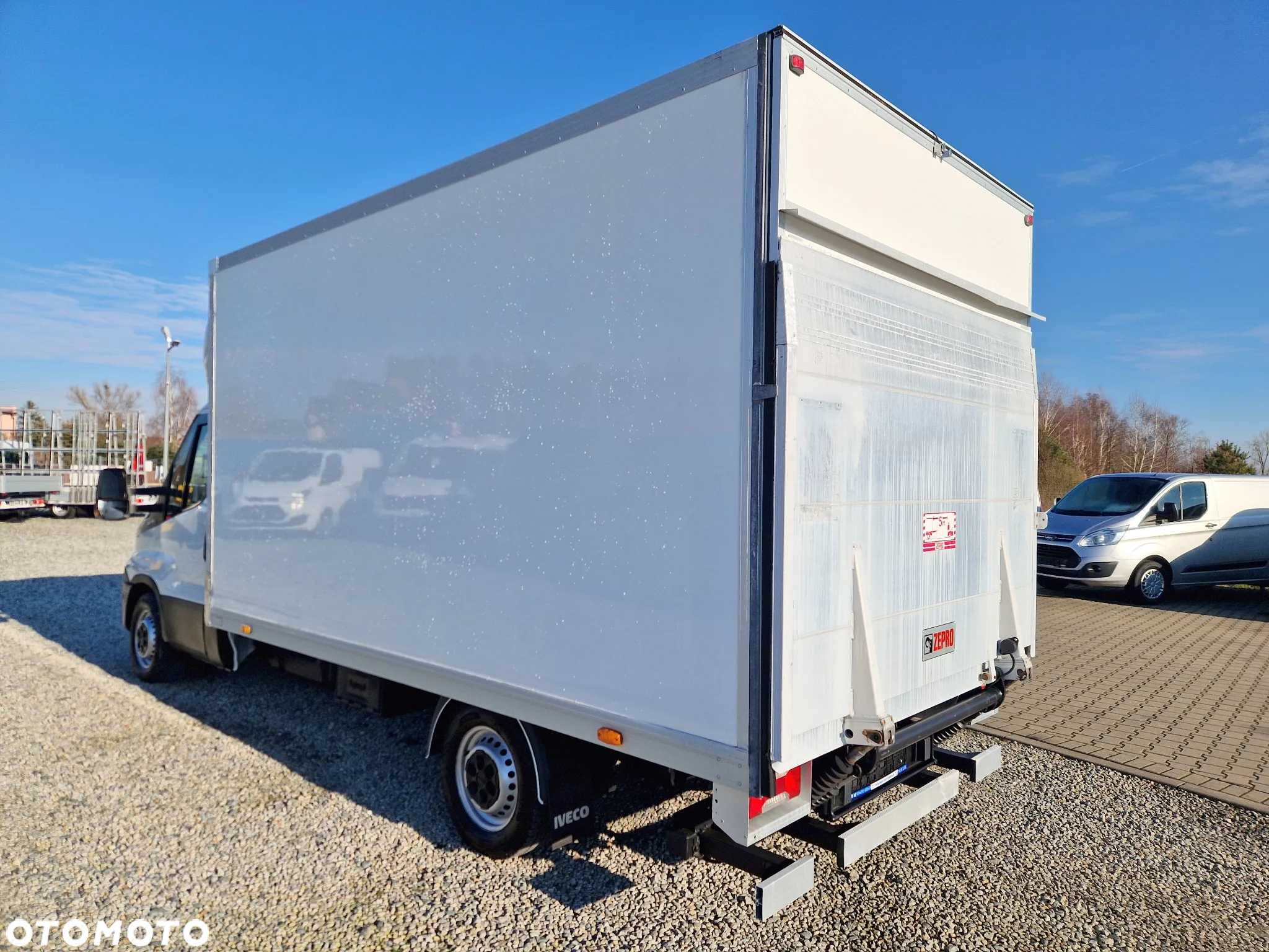Iveco 35S17 3,0 HPI 170 KONNA CHŁODNIA THERMO KING IZOTERMA KONTENER 4,2M WINDA KLIMA WEBASTO GWARANCJA - 3