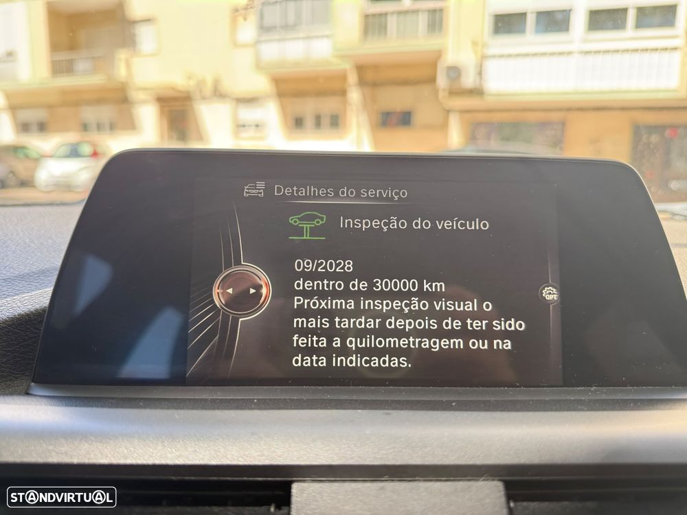BMW 116 d Aut. Advantage - 12